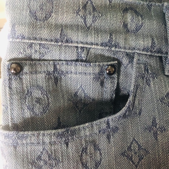 Louis Vuitton Monogram Denim jeans - Picture 11 of 15